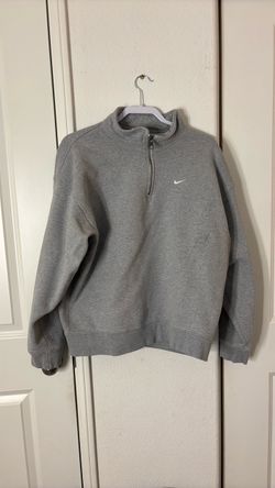 Nike Quarter Zip Crew Neck