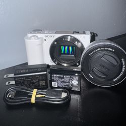 Sony ZV-E10 APS-C Camera
