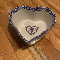 Heart shape bowl