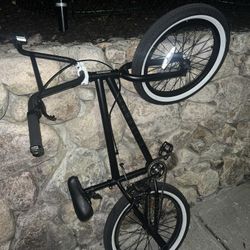 Elite BMX Bike 20’