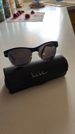 Vintage Nicole Miller sunglasses