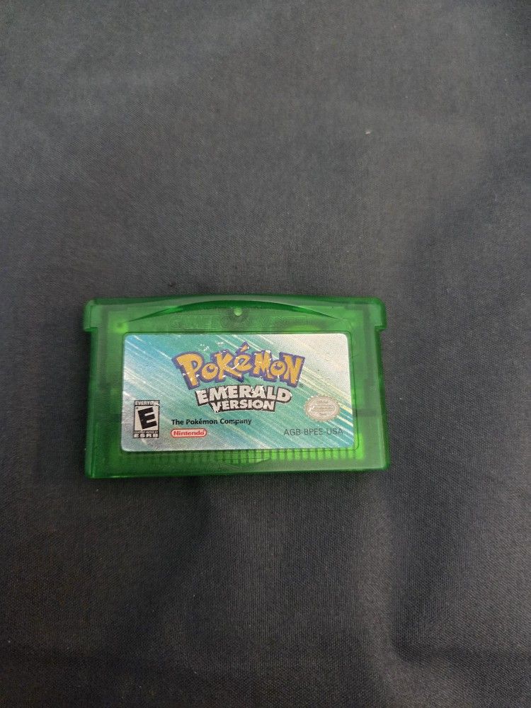 Pokemon Emerald Authentic Nintendo 