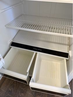 Hotpoint fridge