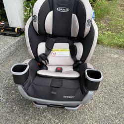 Graco Extend2Fit Car Seat
