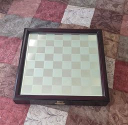 In n out burger exclusive glass vintage chess set
