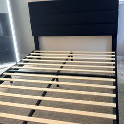 Queen Platform Bed