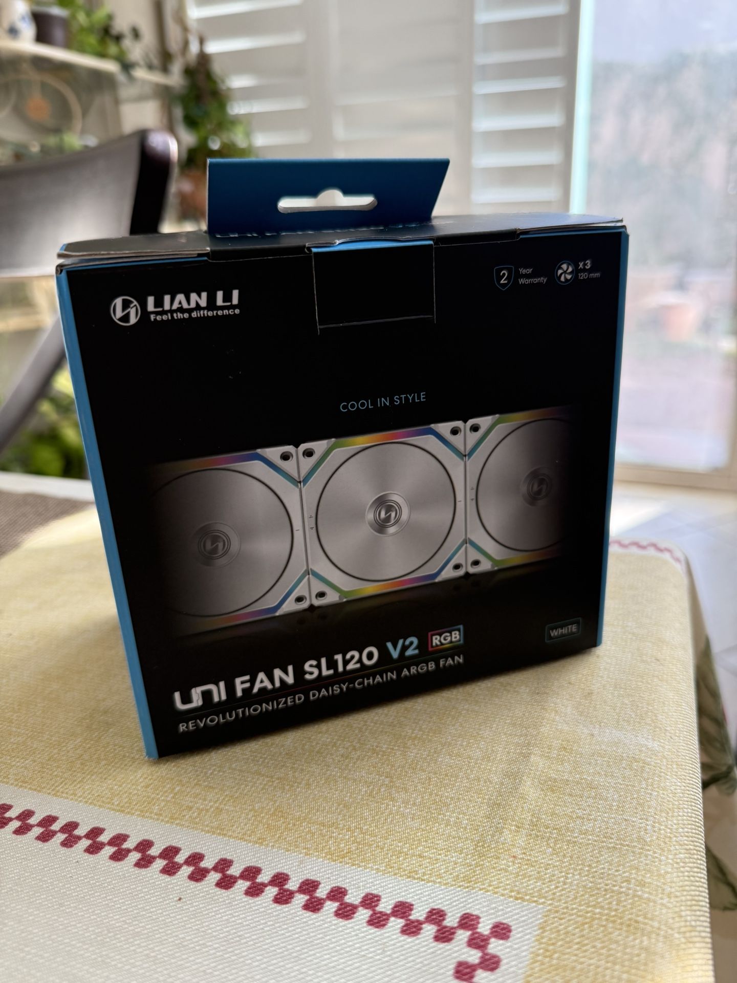 Lian Li Uni Fan SL120 V2 White 3 Pack