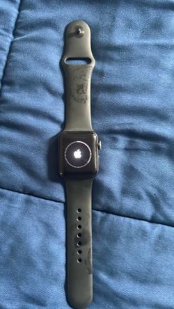 Apple Watch great condition series 3 asking $80