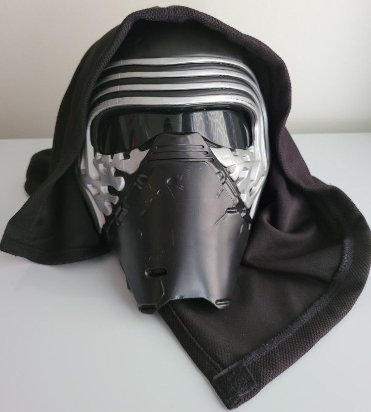 Disney Star Wars Kylo Ren Electronic Voice Change Mask Helmet w Cowl Hood WORKS