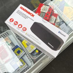Magnavox 360 Degree Sound Effect And Water Proof Stero Portable Speaker