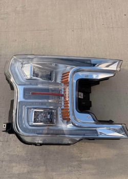 OEM 2018-2020 Ford F150 RIGHT LED Headlight (Limited / Platinum) Like New