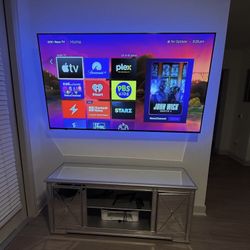 TV MOUNT
