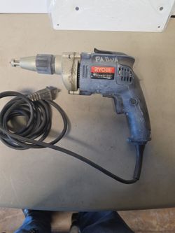 Drywall screw gun