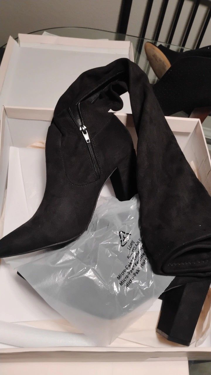 Black thigh High Boots