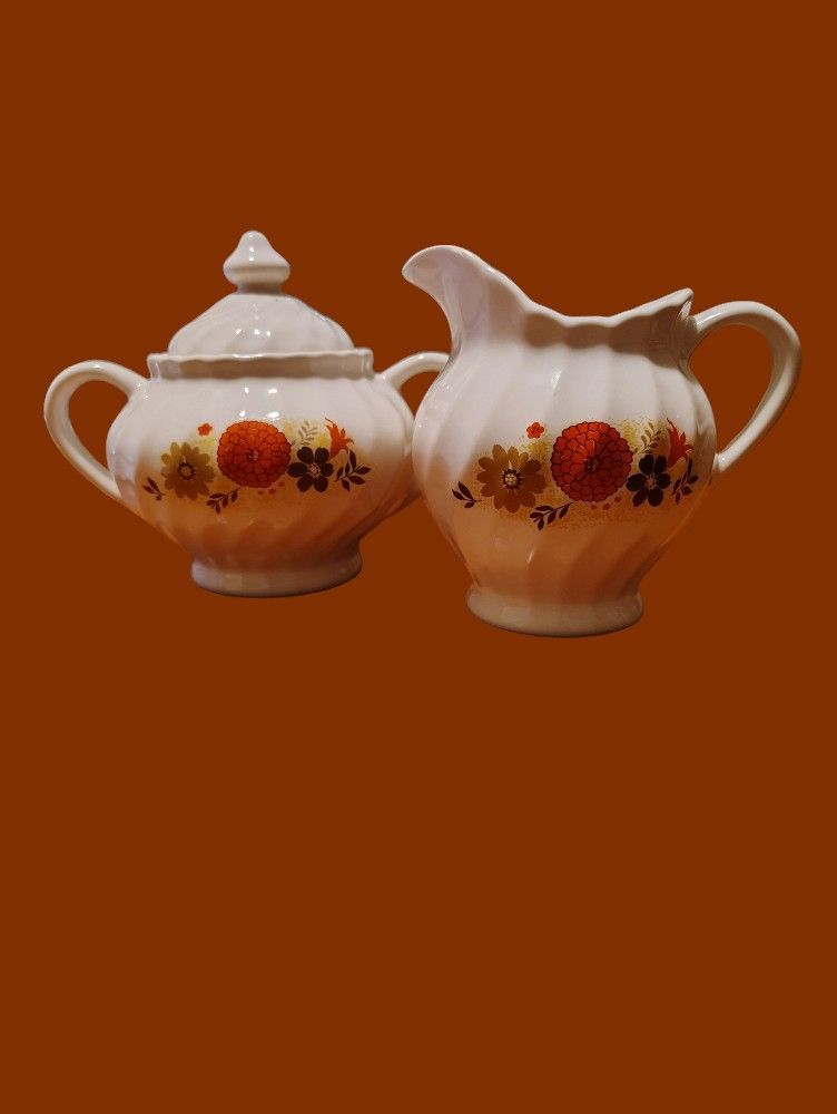 Scio Pottery Sugar Bowl And Creamer Set