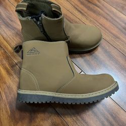 Waterproof Boot For Boys Size 1.5