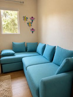 Beautiful corner sofa for 100$