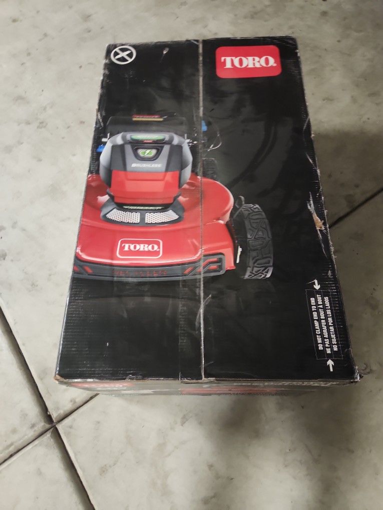 TORO 21466 60V Max 22in Recycler W/ Personal Pace SMARTSTOW