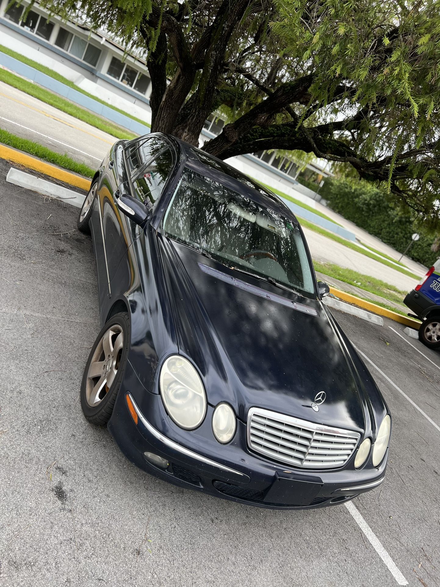 2005 Mercedes-Benz E-Class