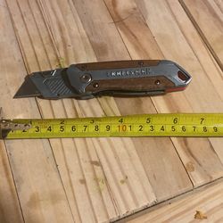Craftsman box, cutter