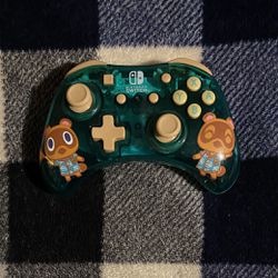 Nintendo Switch Animal Crossing Wired Pro Controller