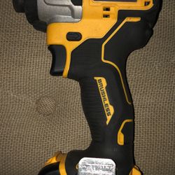 Dewalt 12v impact Driver DCF801 with Battery and Charger