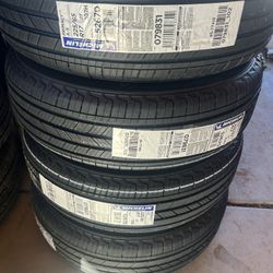 225/65/17 Michelin primacy A/S 
