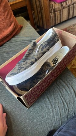 Slip On Vans New In Box Mens 9; Womens 10.5