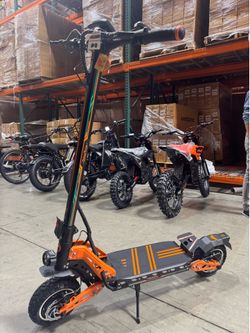 Dual-motor electric scooter