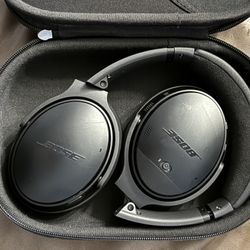 Bose 35II  Quiet Comfort Noise Cancelling Headphones