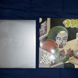 MF DOOM double lP vinyl set lot