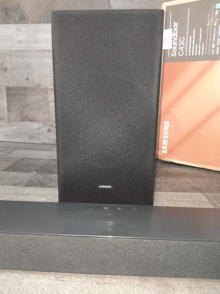 Samsung HW-C43C/ZA 2.1 ch DTS Virtual:X Soundbar 270-Watts w/ Subwoofer, Black