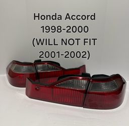 Honda Accord 1998 / 2000 tail light
