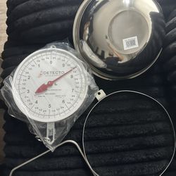 Detecto MCS-20DF Hanging Dial Scale, 20 lb. Capacity, Fish Pan, Double Dial