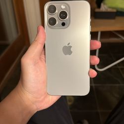 iPhone 15promax 256G Unlocked Like New