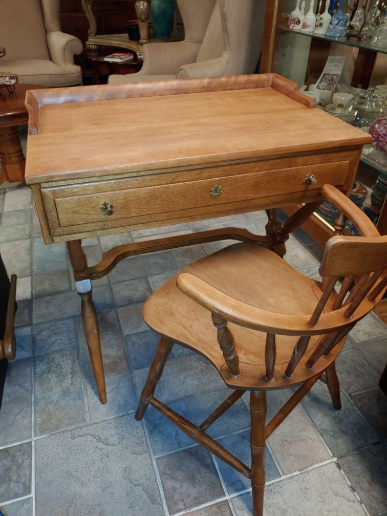 Antique Desk from Cal Shop