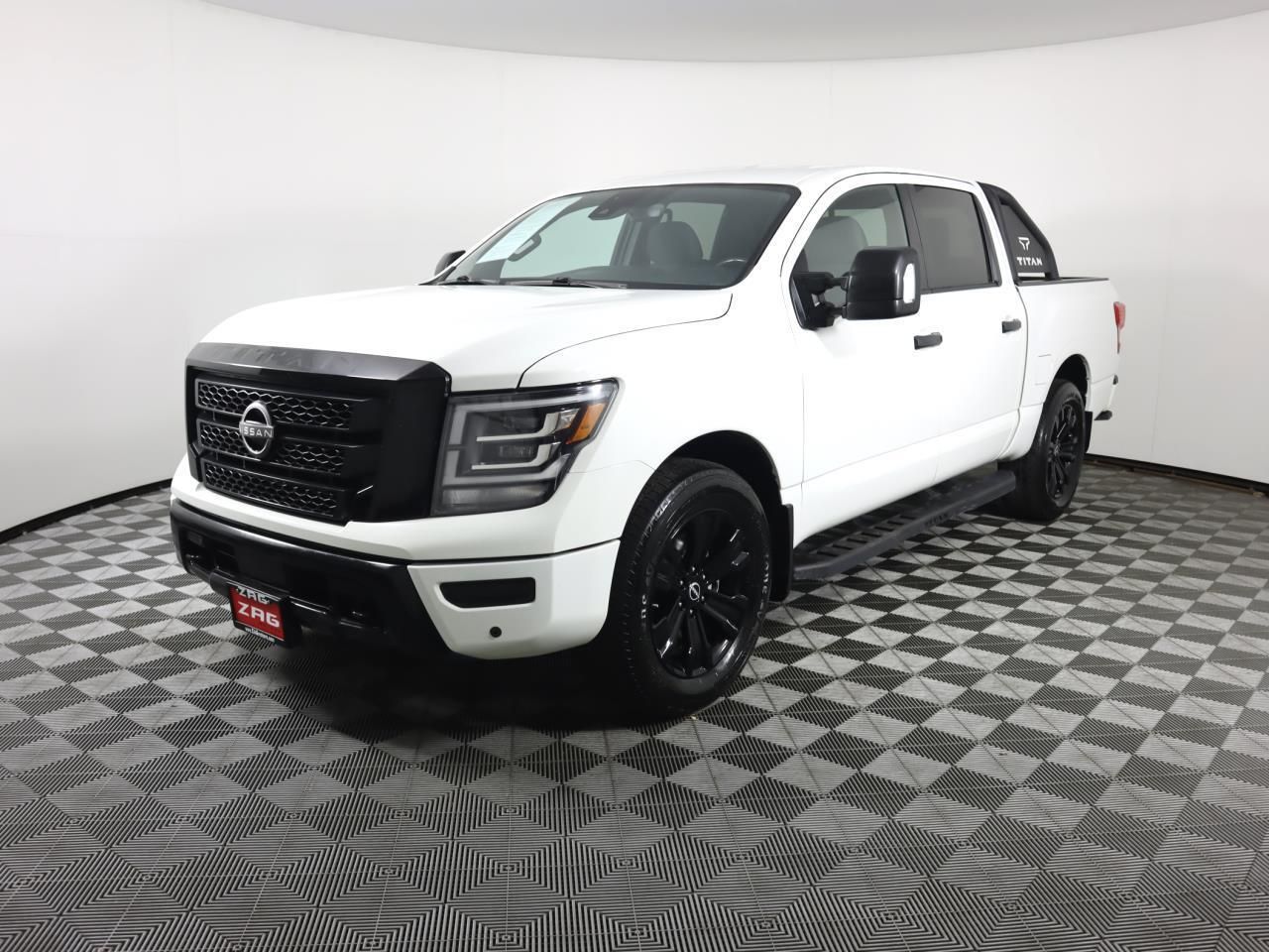 2023 Nissan TITAN