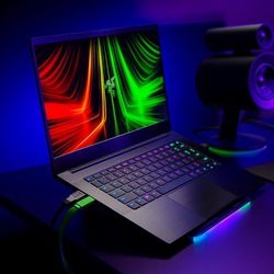compact gaming laptop with RTX 3080 - Razer blade 14