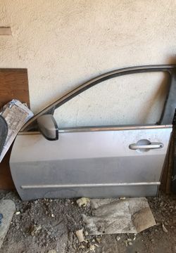 Puerta para Honda Accord 2005/2006 completa