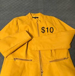 Woman’s XL JACKET