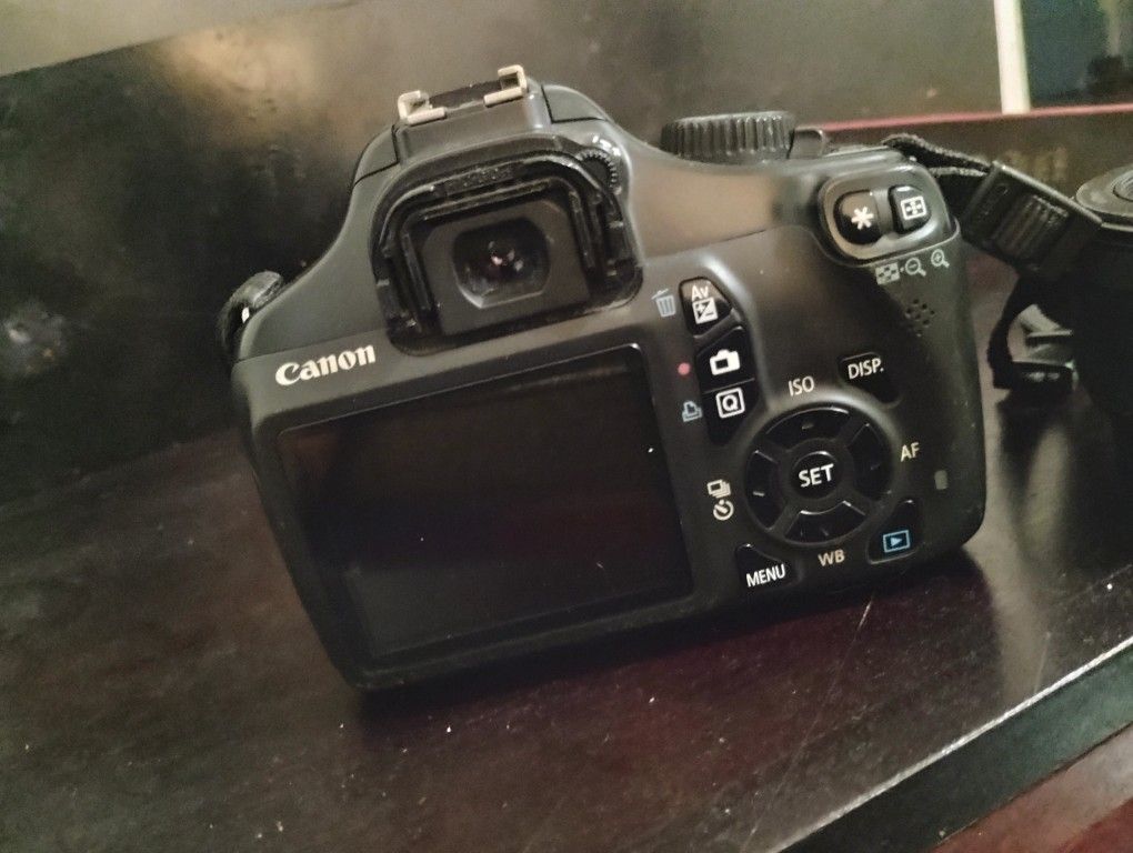 Rebel Canon EOS