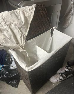 Wicker Hamper