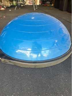 Balance Trainer Ball (bosu) – Excellent Condition – Home Gym Equipment