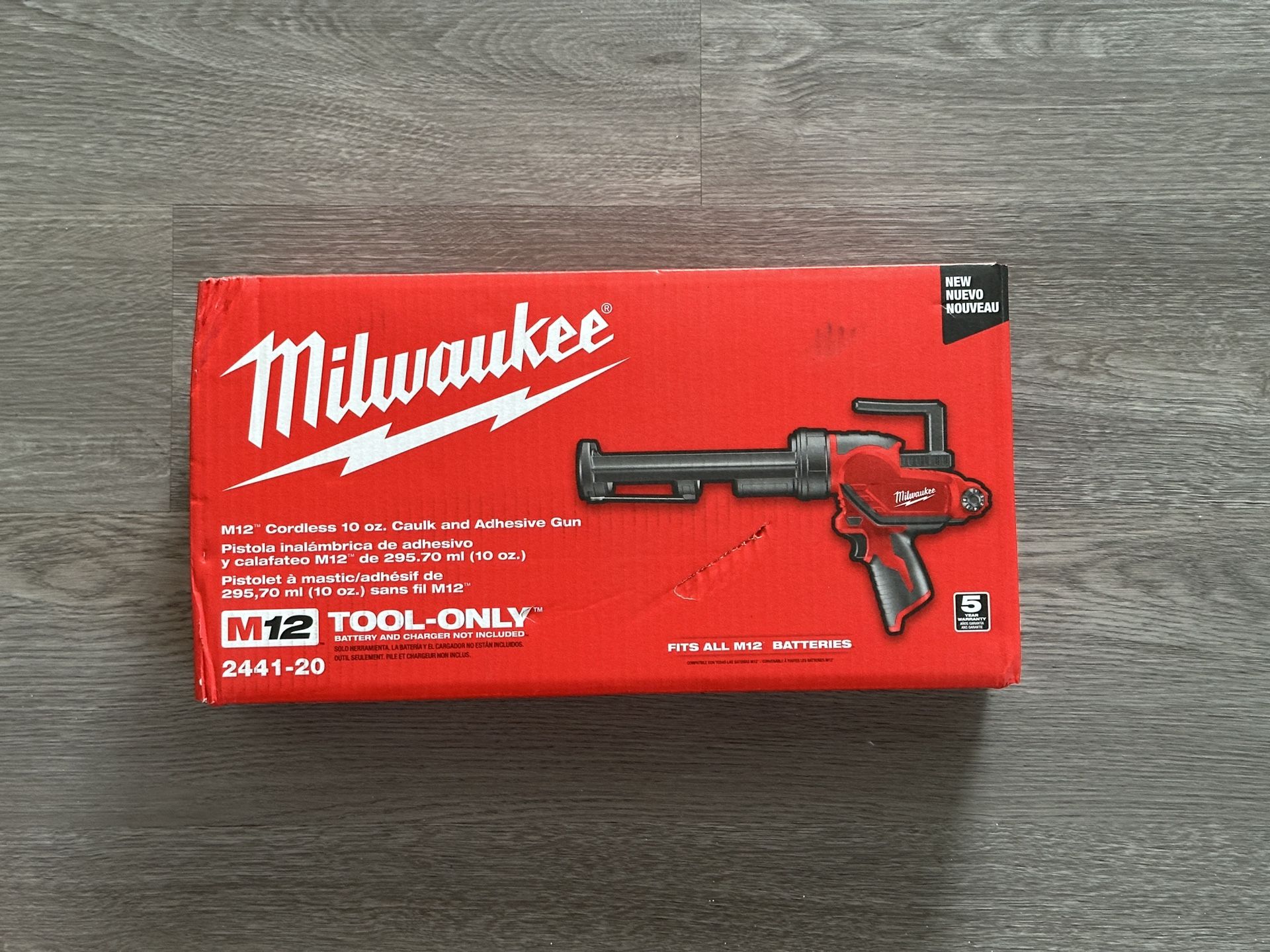 Milwaukee M12 Cordless 10 oz. Adhesive and Caulk Gun (2441-20)