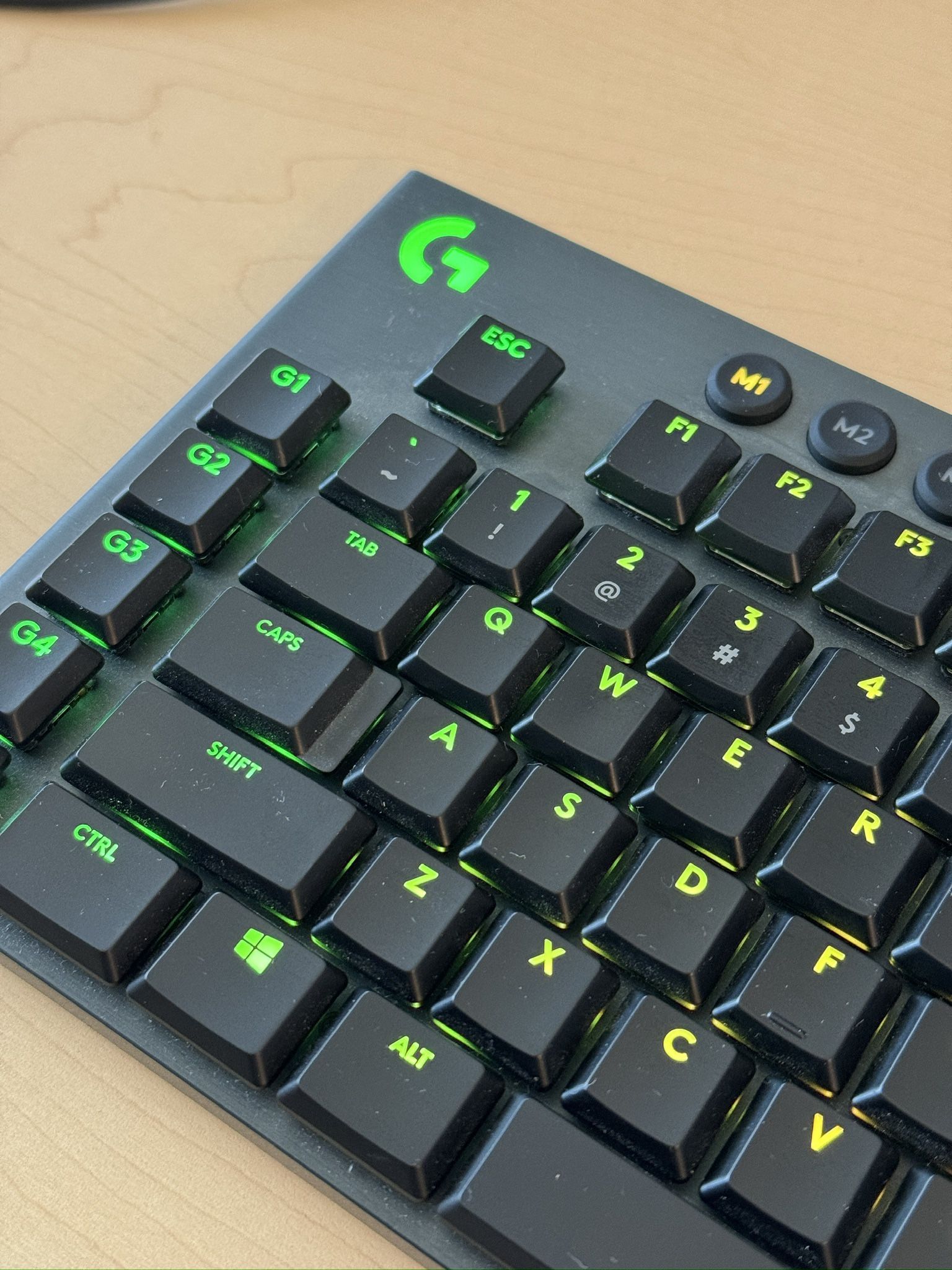 Logitech G915 Wireless (Clicky) Keyboard