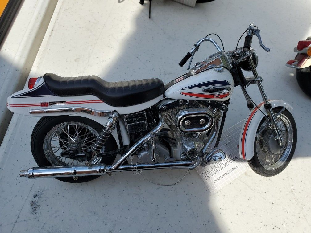 Collectible Harley Davidson Die Cast Bike