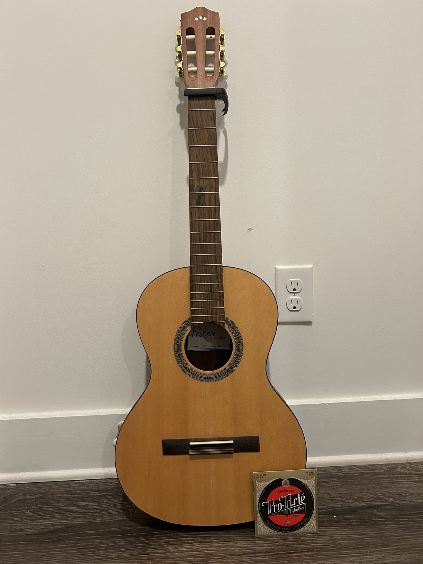 Protege 3/4 Size Acoustic Guitar