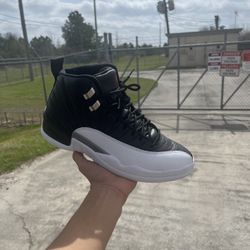Jordan 12 Play Off