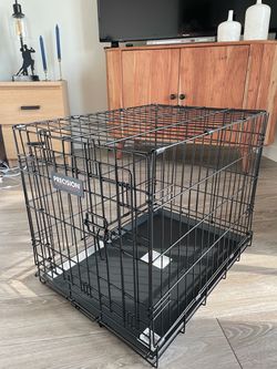 Dog Kennel/Crate