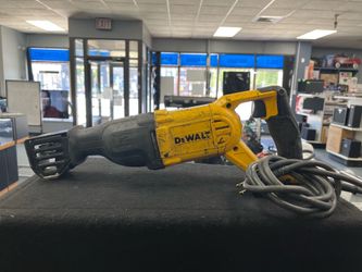 DEWALT corded reciprocating saw DWE305 (1865)